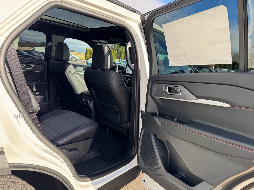 2026 Ford Explorer ST-Line 4WD