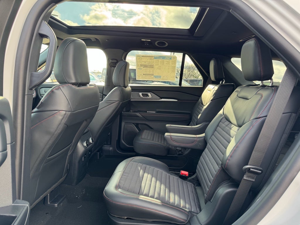 2026 Ford Explorer ST-Line 4WD
