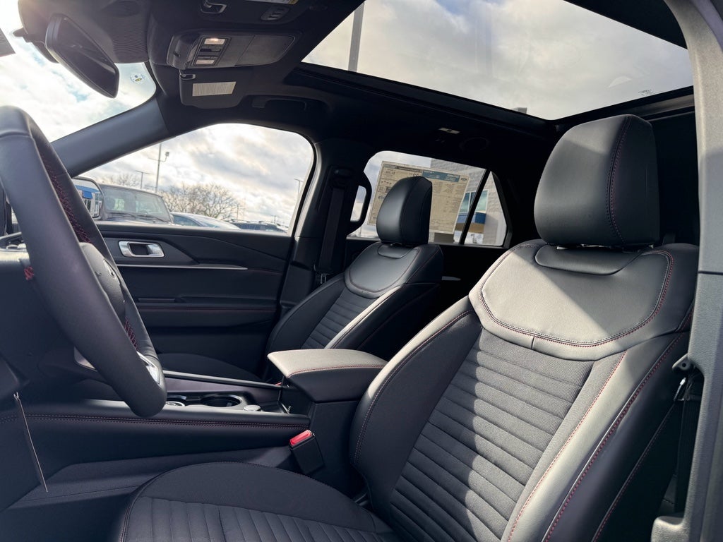 2026 Ford Explorer ST-Line 4WD