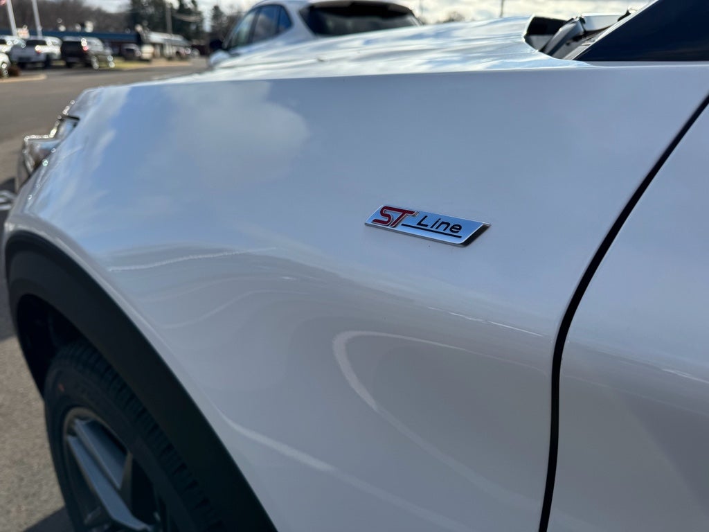 2026 Ford Explorer ST-Line 4WD