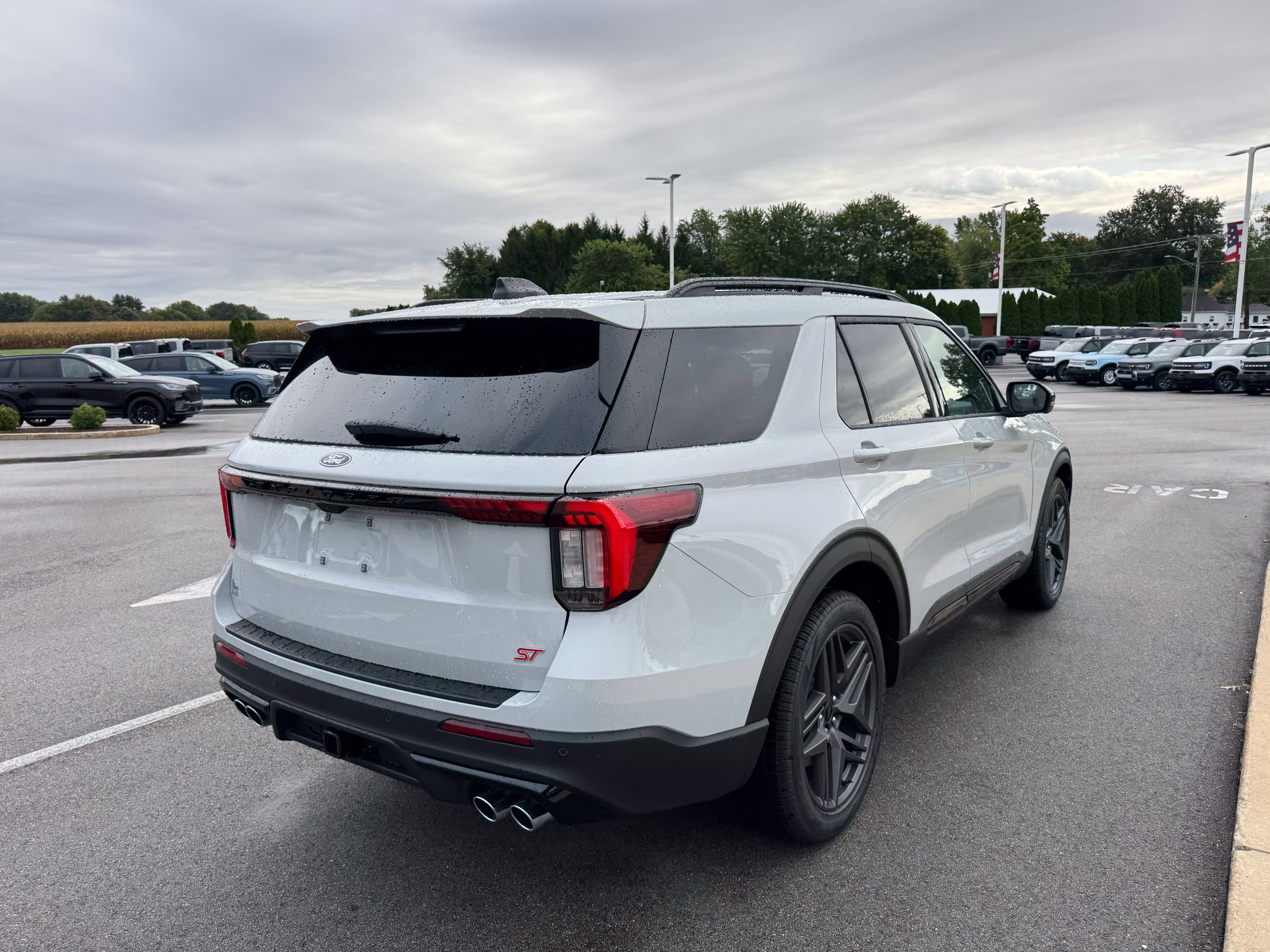 2027 Ford Explorer ST