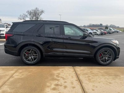2026 Ford Explorer ST 4WD