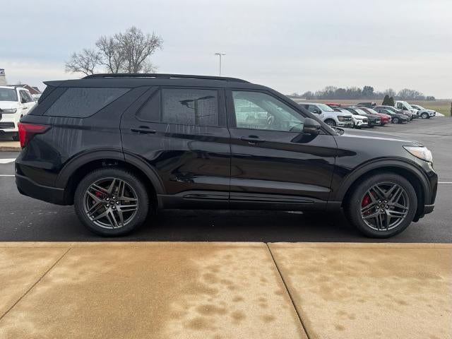 2026 Ford Explorer ST 4WD