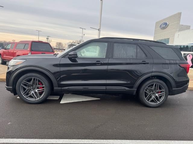 2026 Ford Explorer ST 4WD