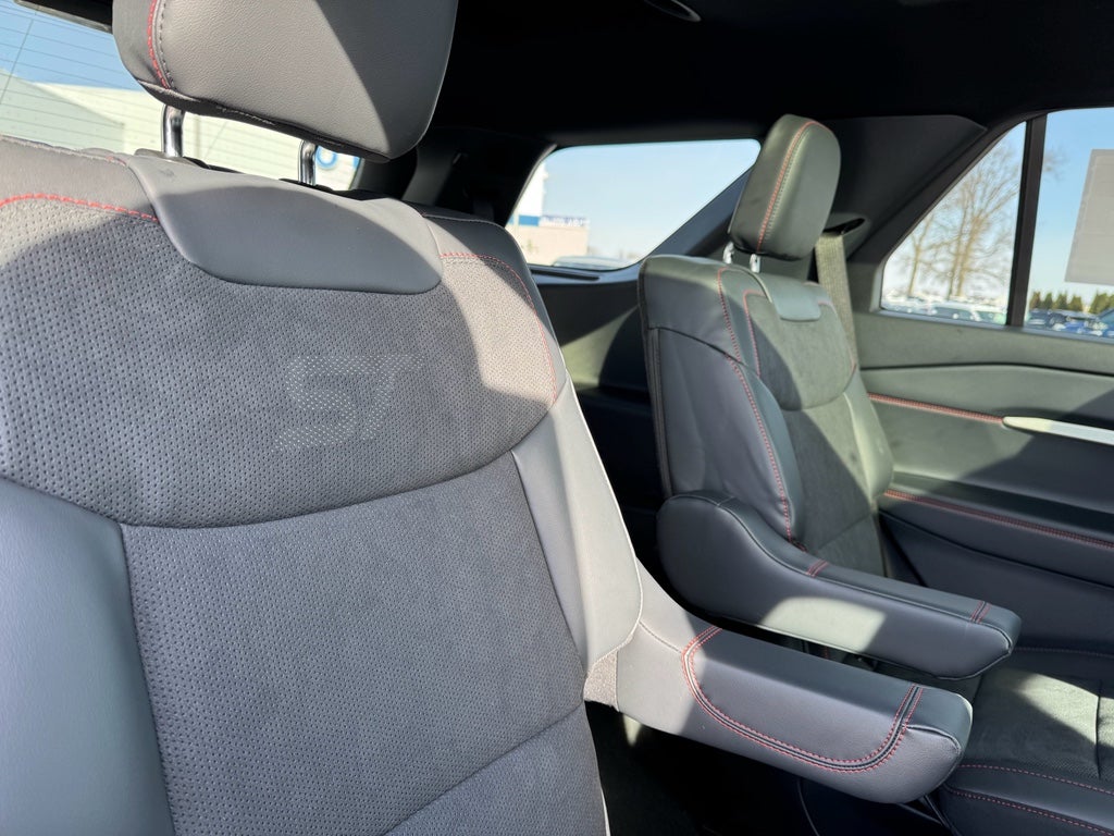 2026 Ford Explorer ST 4WD