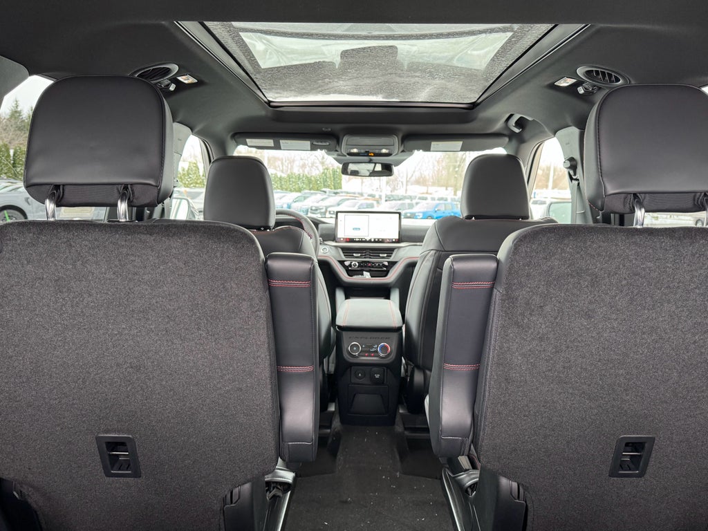 2026 Ford Explorer ST 4WD