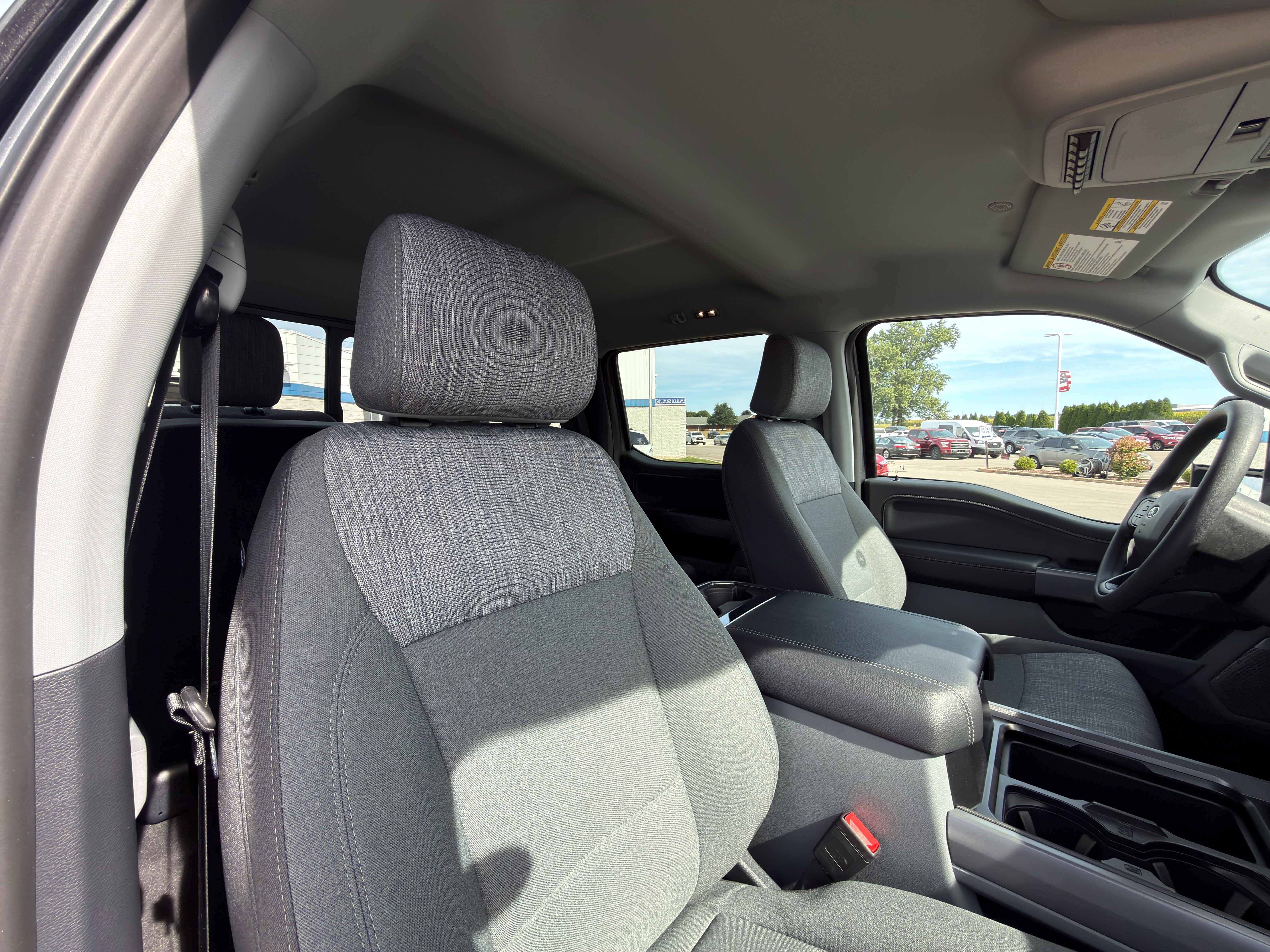 2027 Ford F-250SD XLT