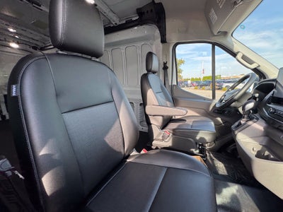 2027 Ford Transit-250 Base