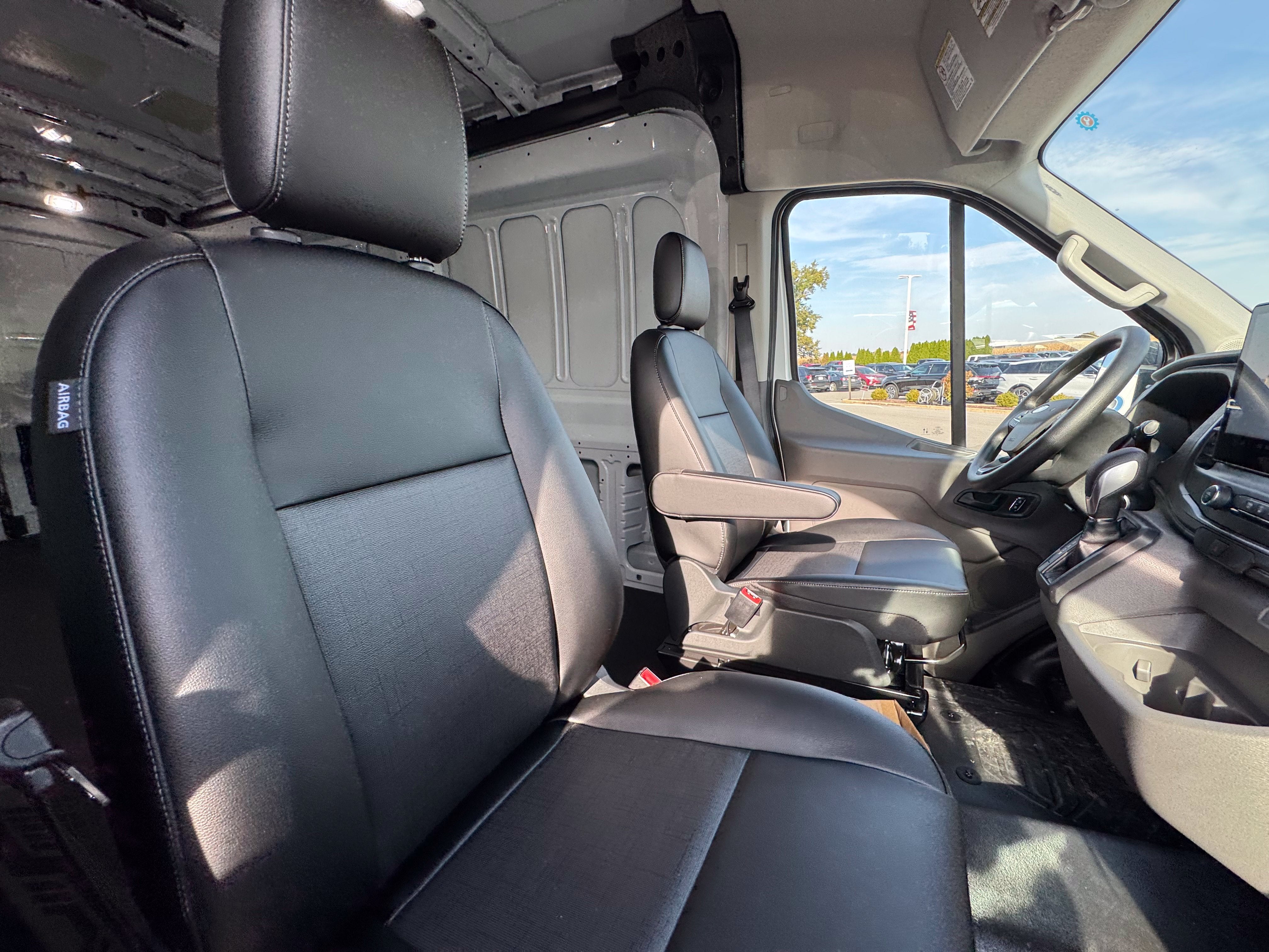2027 Ford Transit-250 Base