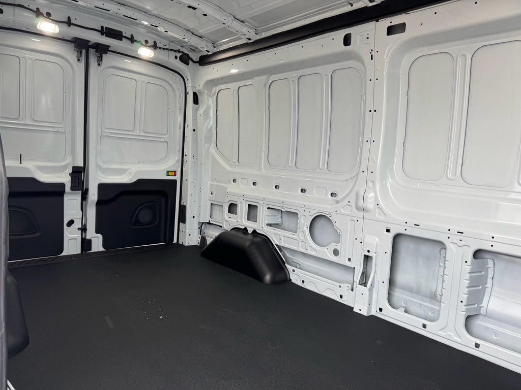 2026 Ford Transit Van Base