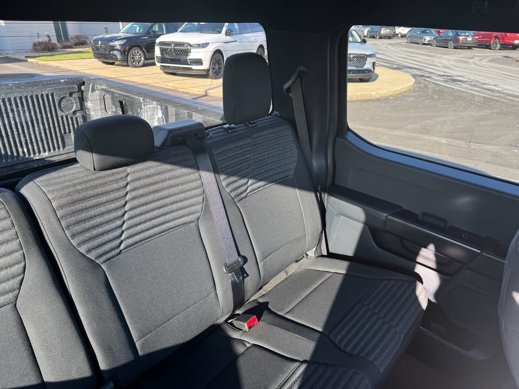 2023 Ford F-150 XL Crew Cab 4WD