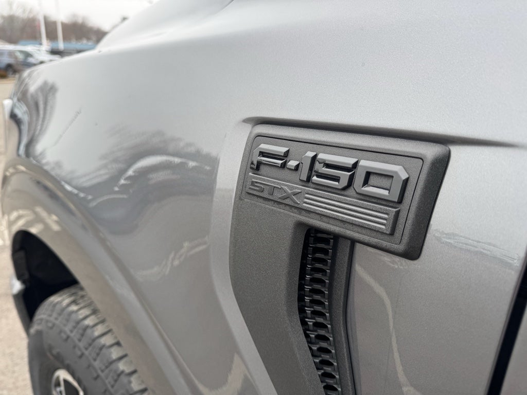 2023 Ford F-150 XL Supercrew 4WD