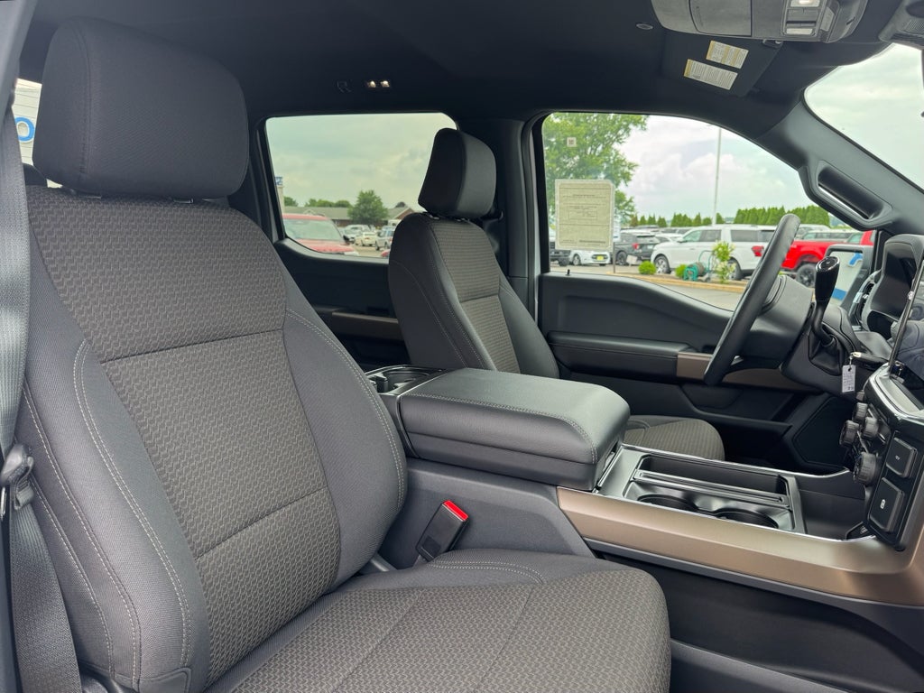 2025 Ford F-150 STX Supercrew 4x4