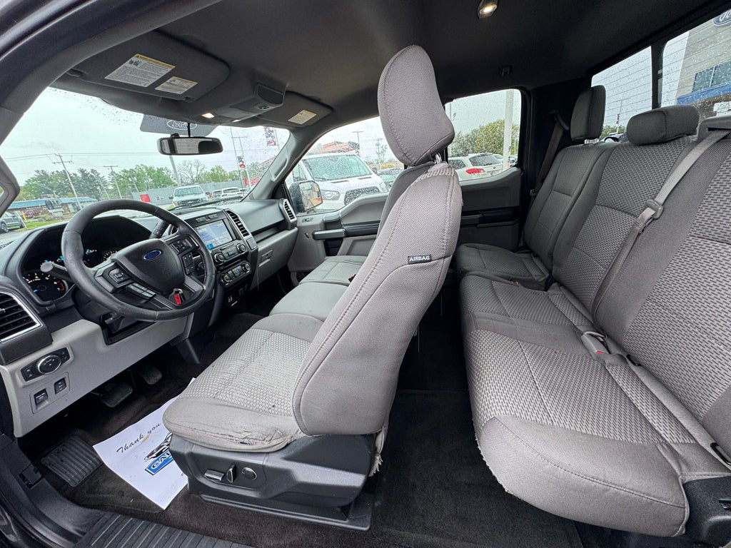 2016 Ford F-150 XLT Super cab 4x2