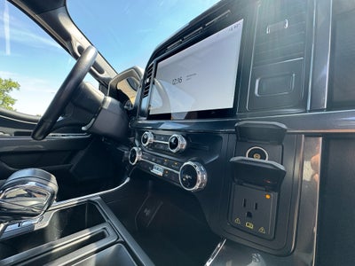 2022 Ford F-150 XLT 4WD Supercab