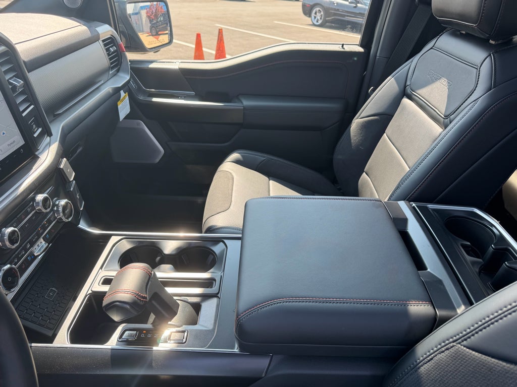 2025 Ford F-150 Raptor SuperCrew 4x4