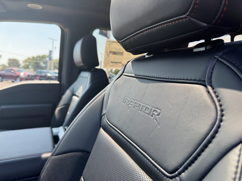 2025 Ford F-150 Raptor SuperCrew 4x4
