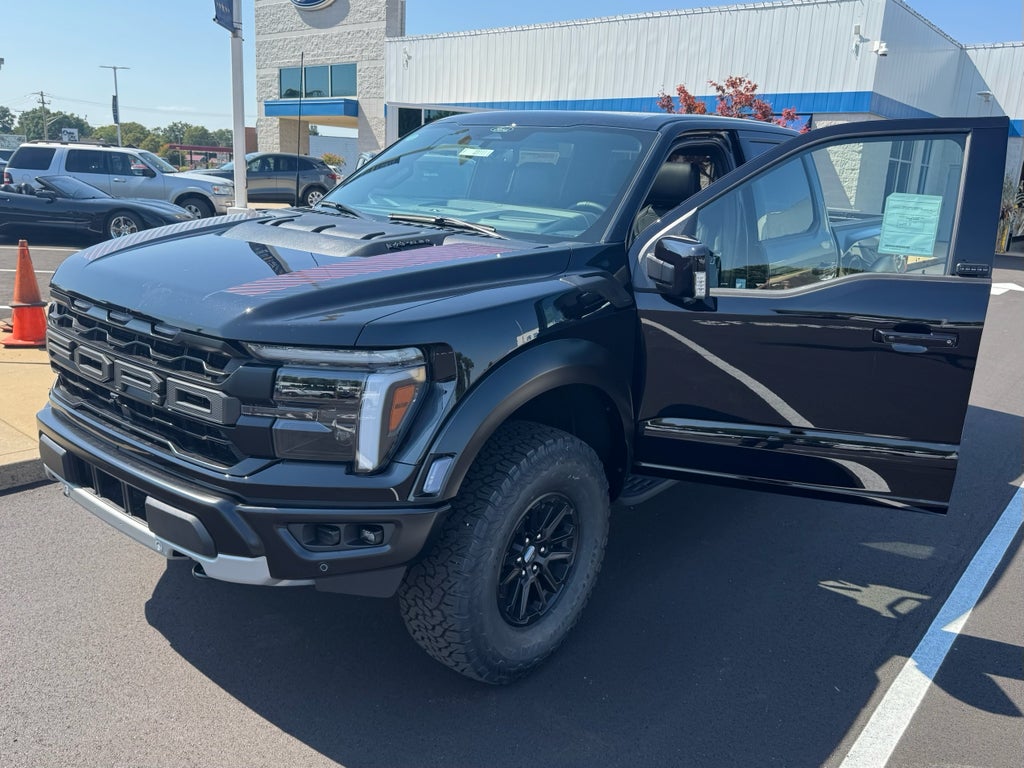 2025 Ford F-150 Raptor SuperCrew 4x4