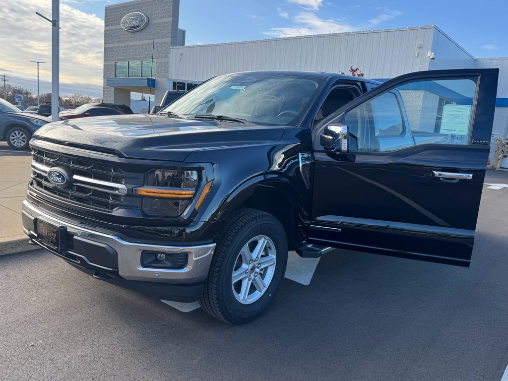 2025 Ford F-150 XLT Supercrew 4WD