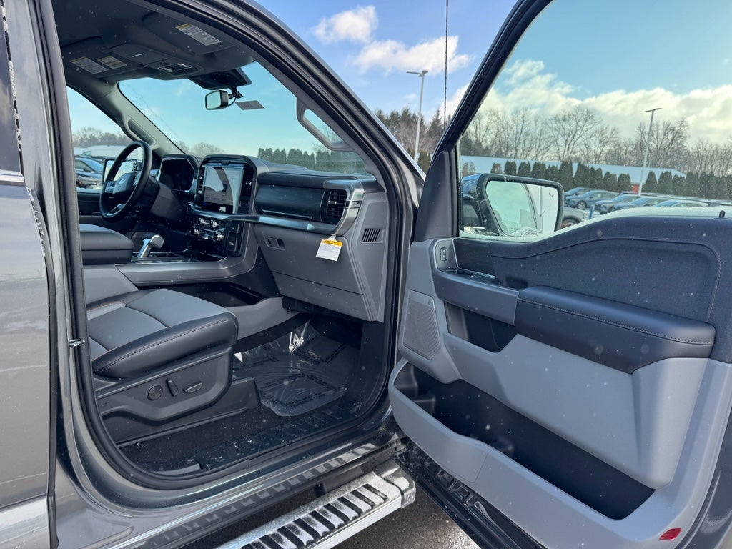 2025 Ford F-150 LARIAT Supercrew 4x4