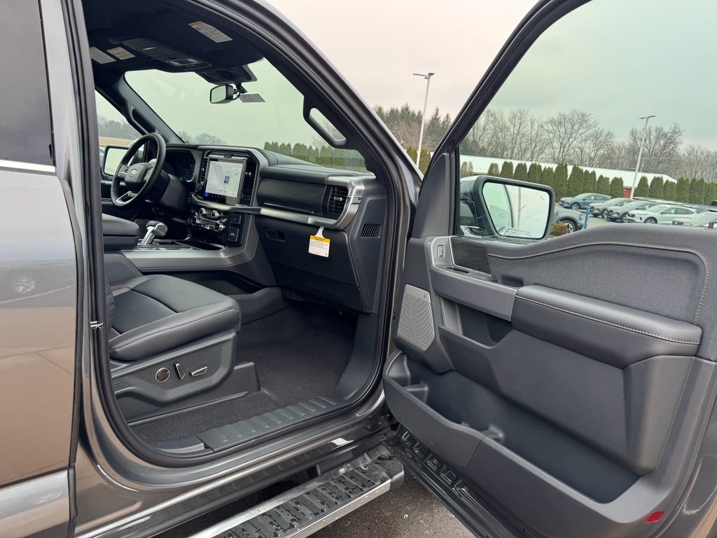 2025 Ford F-150 LARIAT Supercrew 4x4