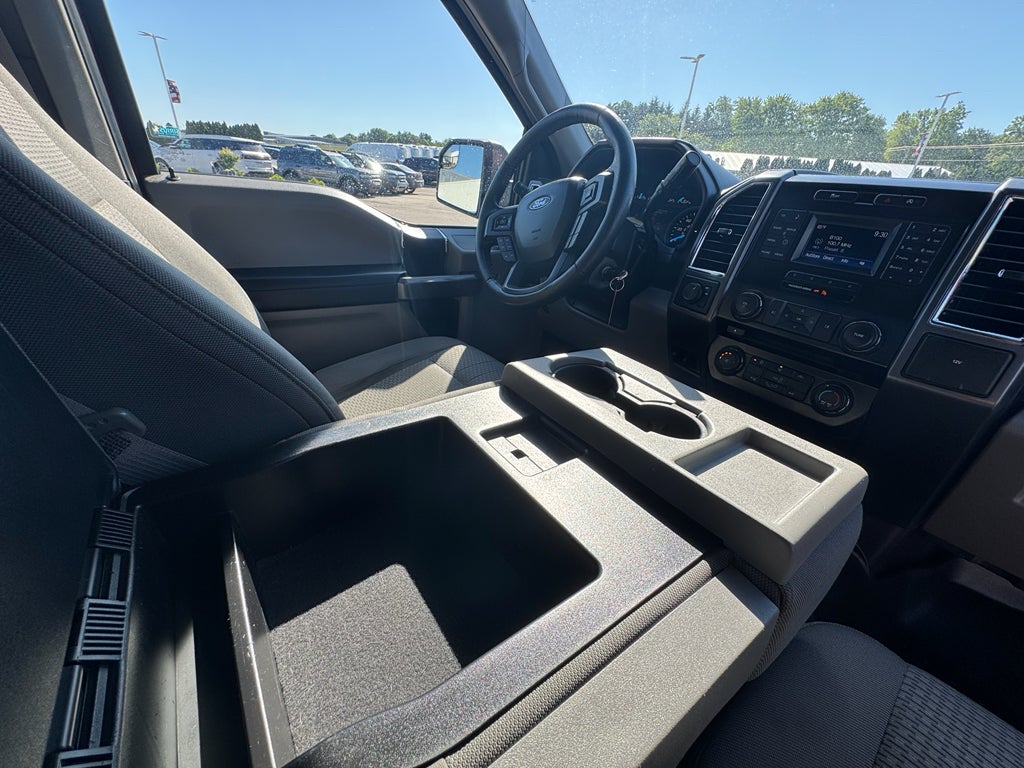 2016 Ford F-150 XLT Reg. Cab 4x2