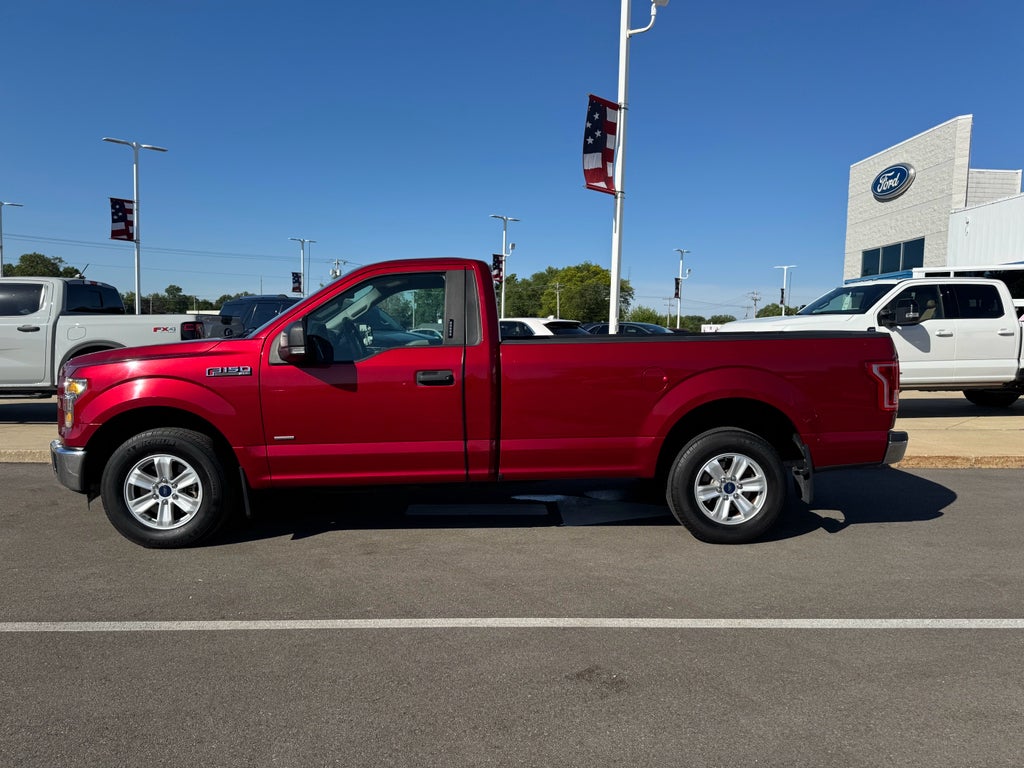 2016 Ford F-150 XLT Reg. Cab 4x2