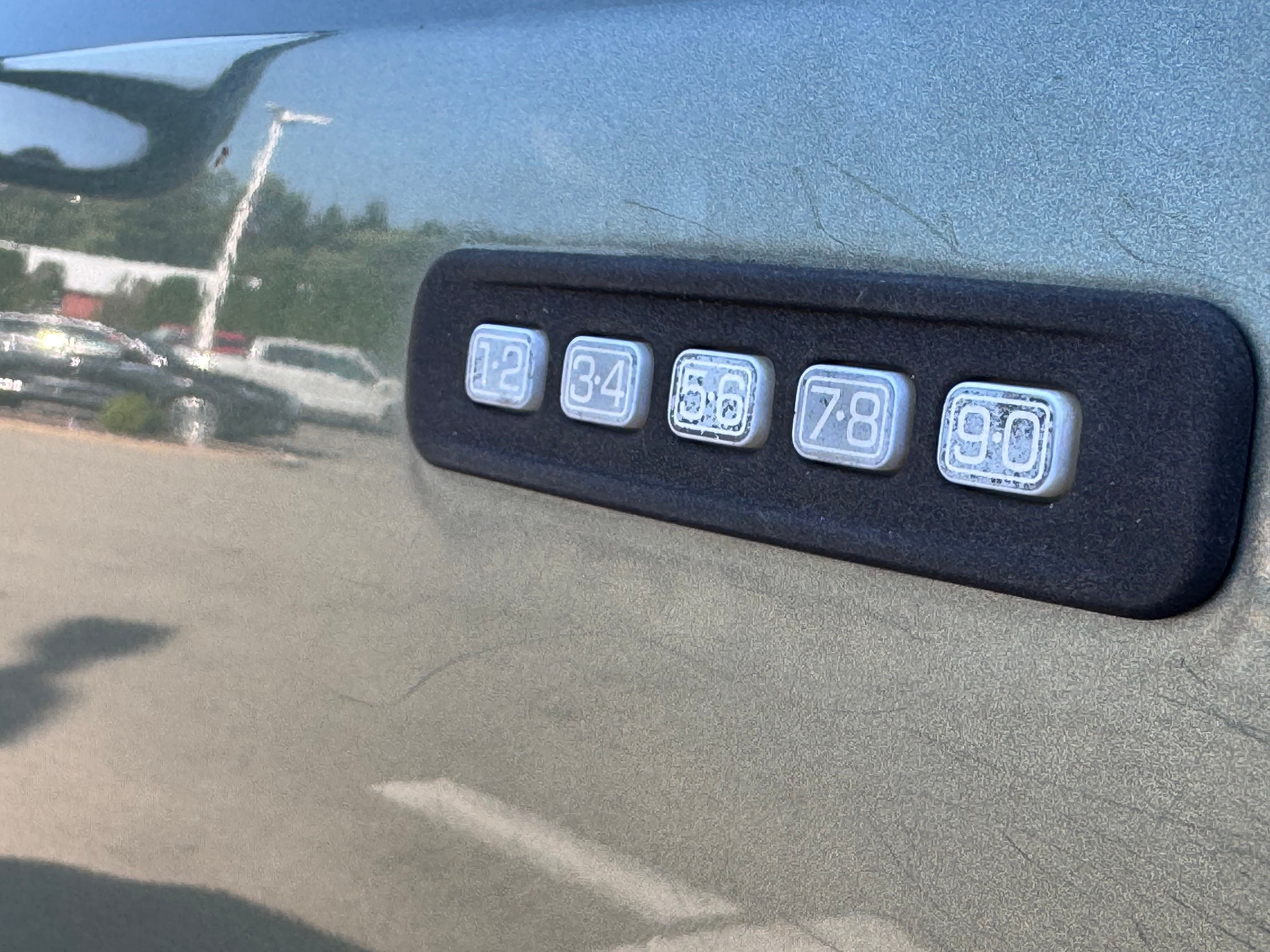 2004 Ford F-350SD King Ranch