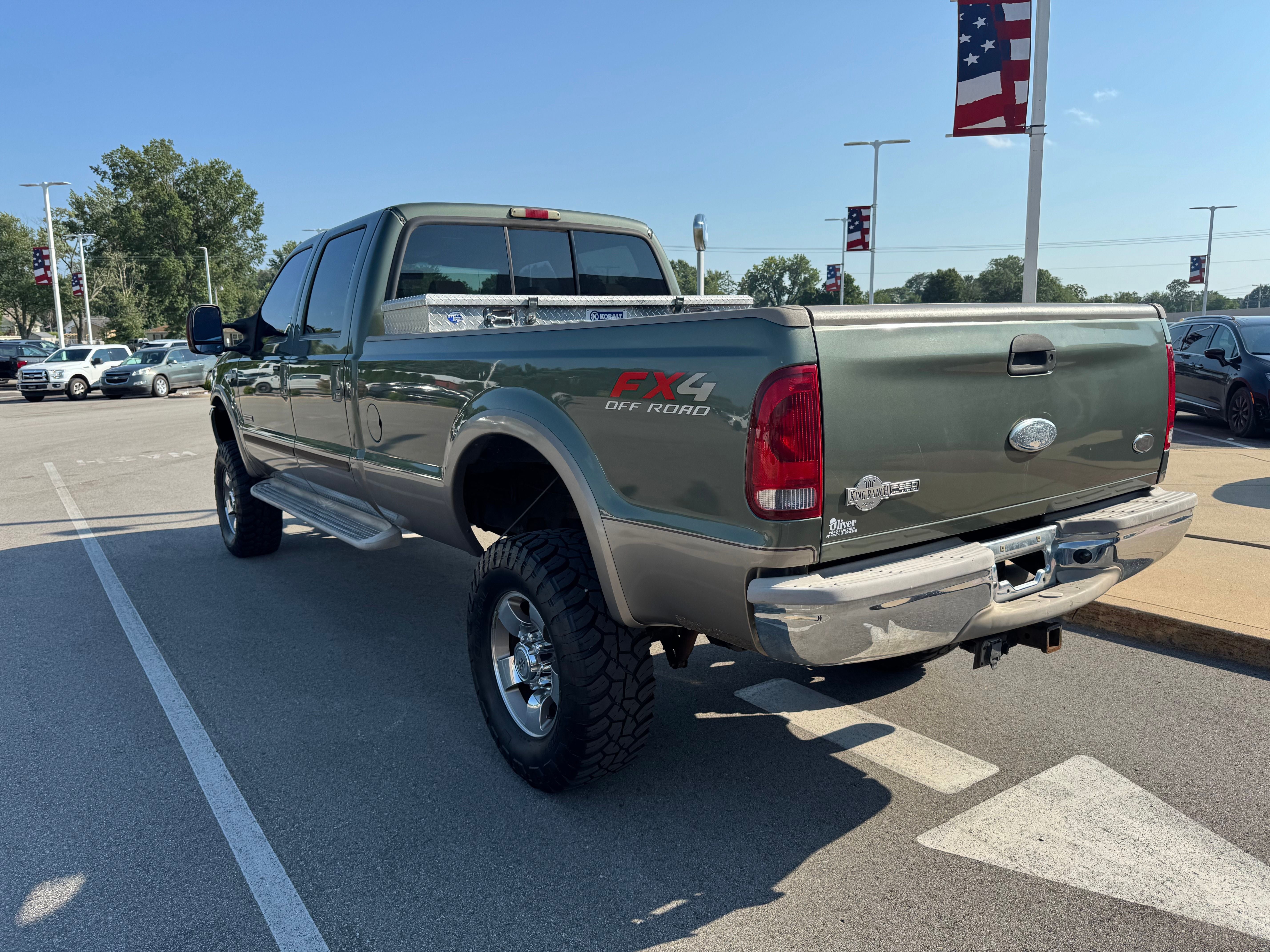 2004 Ford F-350SD King Ranch