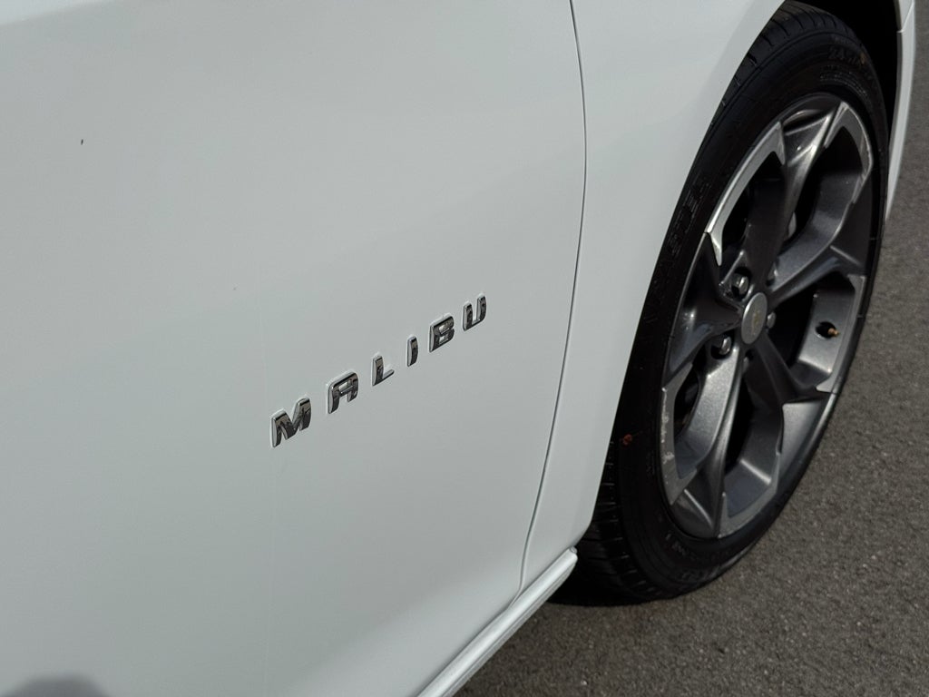 2022 Chevrolet Malibu LT FWD