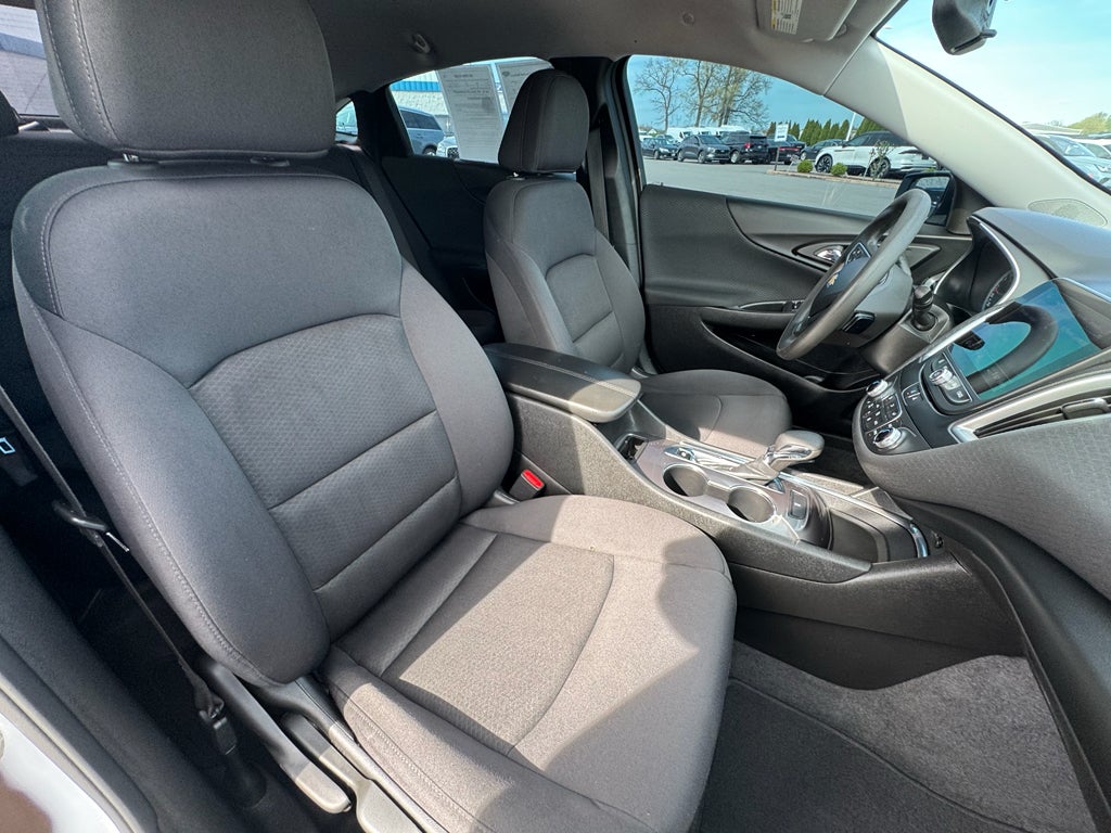2022 Chevrolet Malibu LT FWD