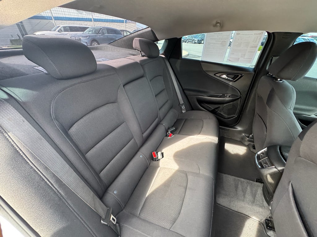 2022 Chevrolet Malibu LT FWD