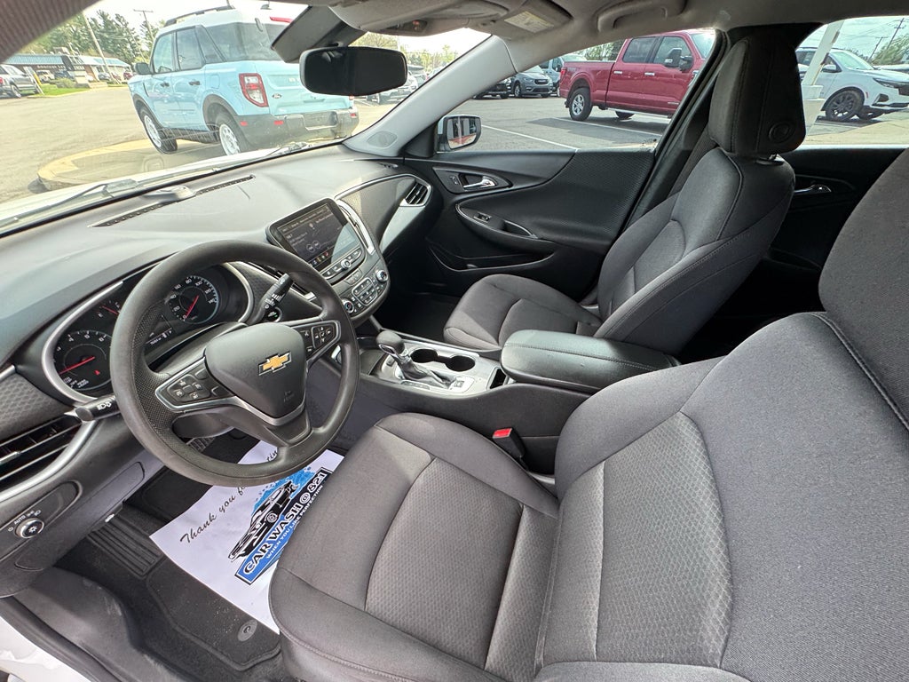 2022 Chevrolet Malibu LT FWD