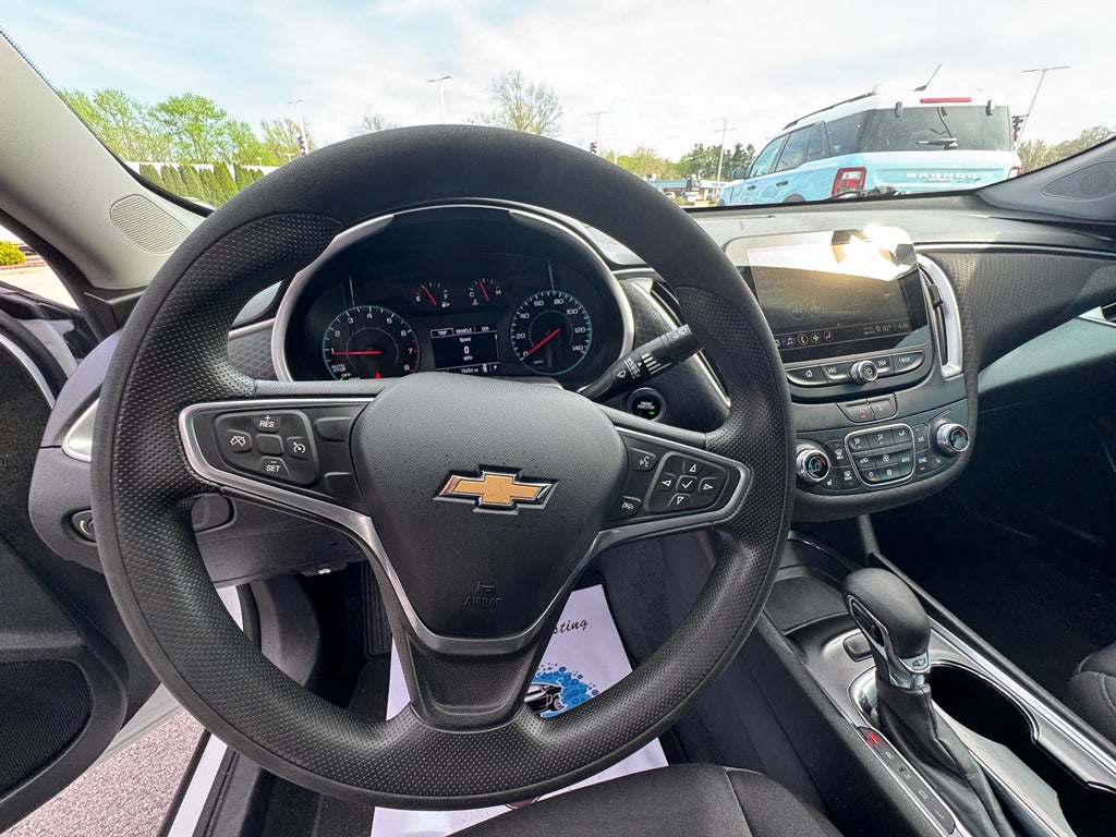 2022 Chevrolet Malibu LT FWD