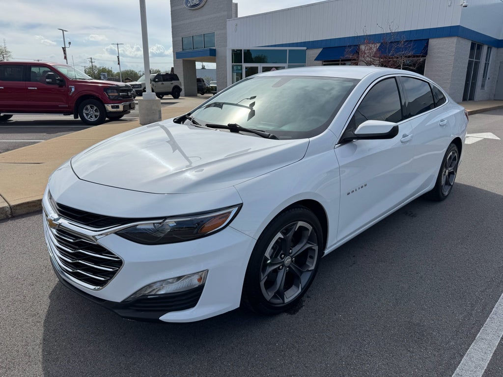 2022 Chevrolet Malibu LT FWD