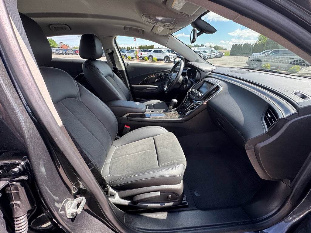2015 Buick LaCrosse Base FWD