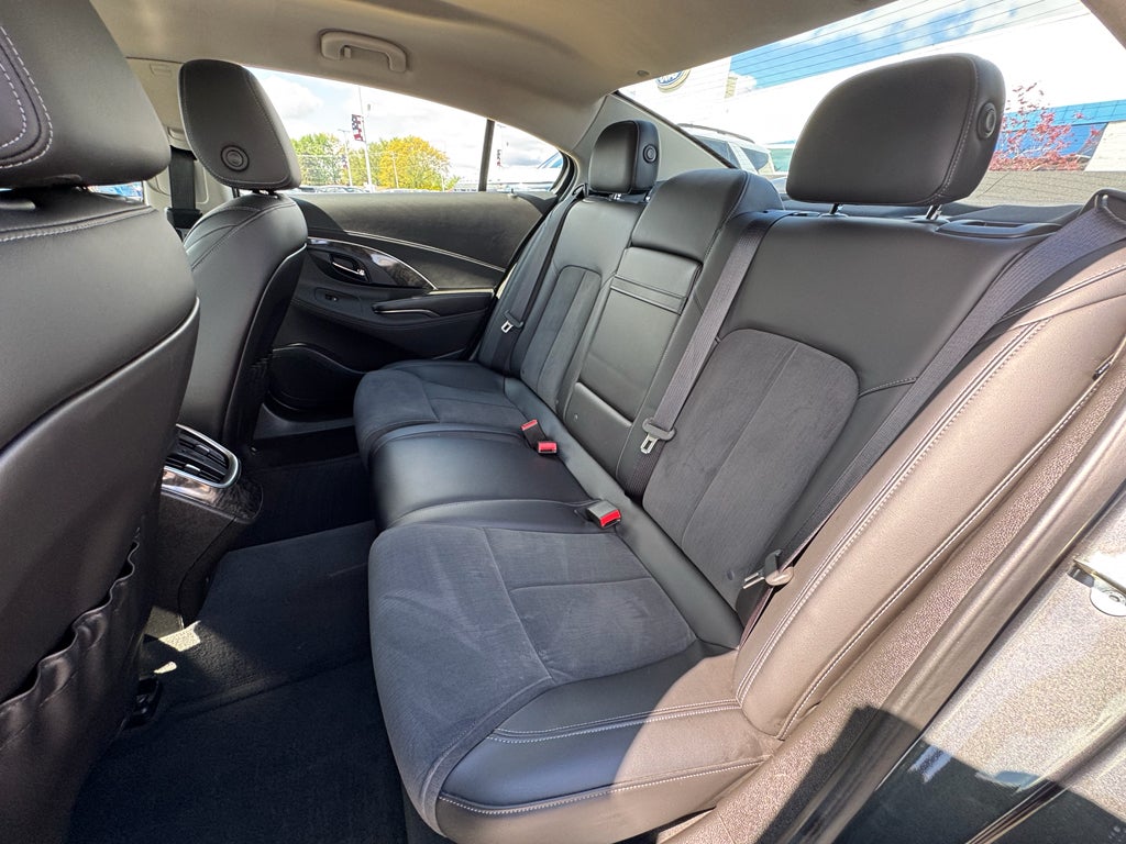 2015 Buick LaCrosse Base FWD