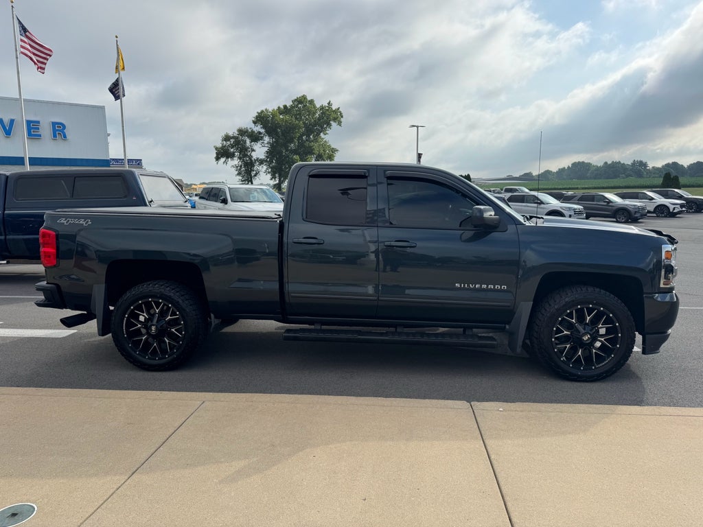 2017 Chevrolet Silverado LT 4x4
