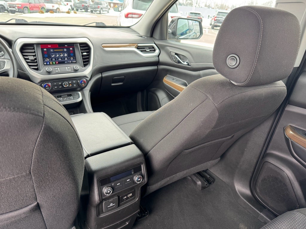 2023 GMC Acadia SLE FWD