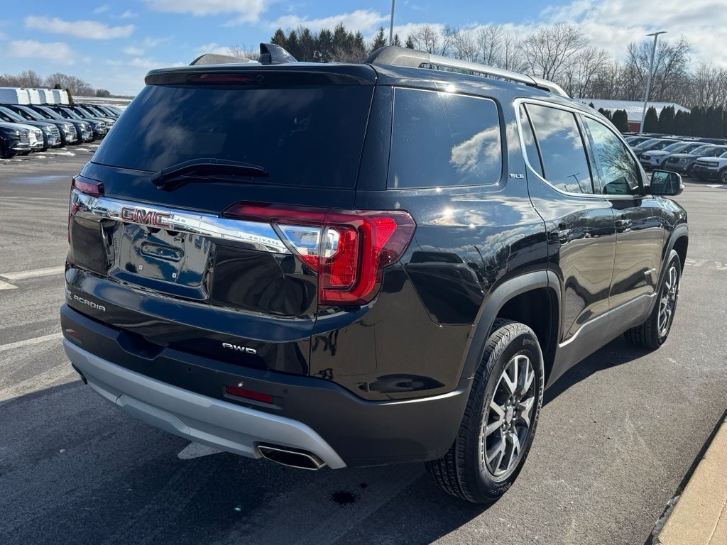 2023 GMC Acadia SLE 4WD