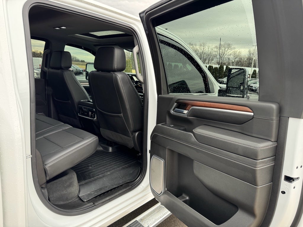 2024 GMC Sierra Denali 4WD