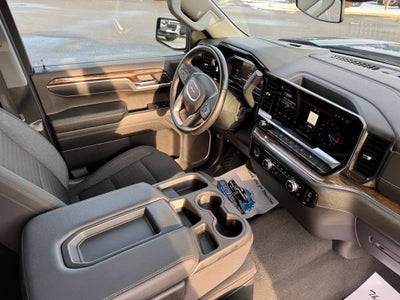 2024 GMC Sierra SLE 4WD