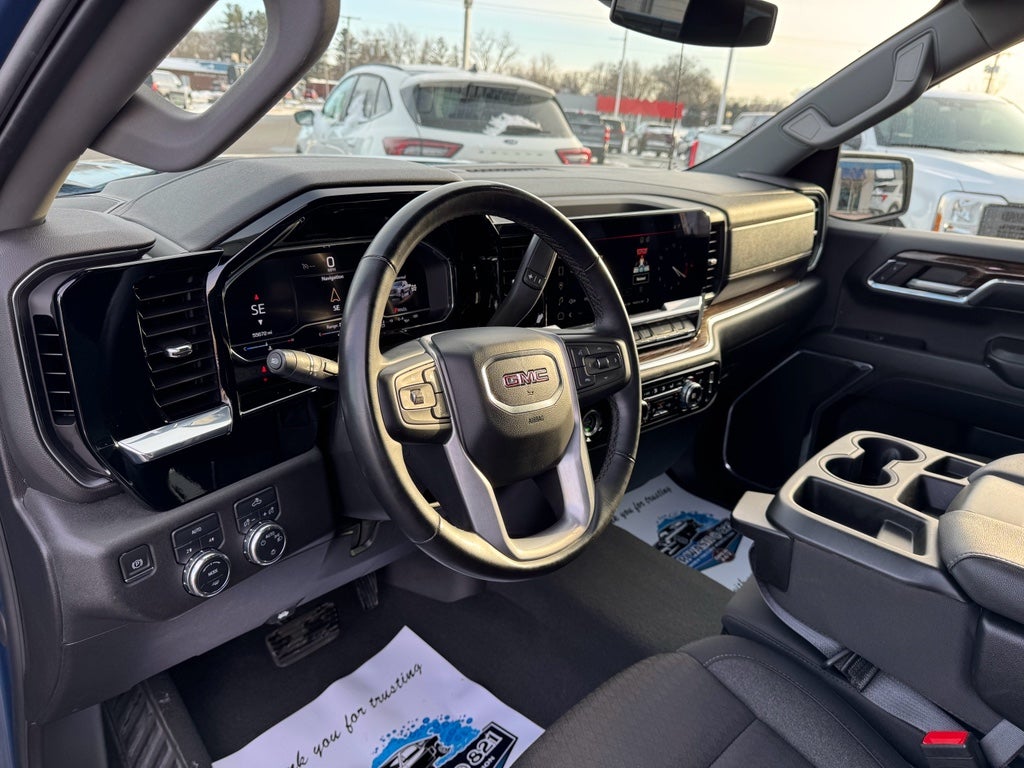 2024 GMC Sierra SLE 4WD