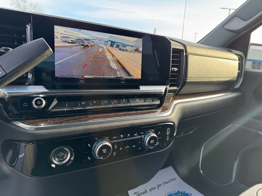 2024 GMC Sierra SLE 4WD