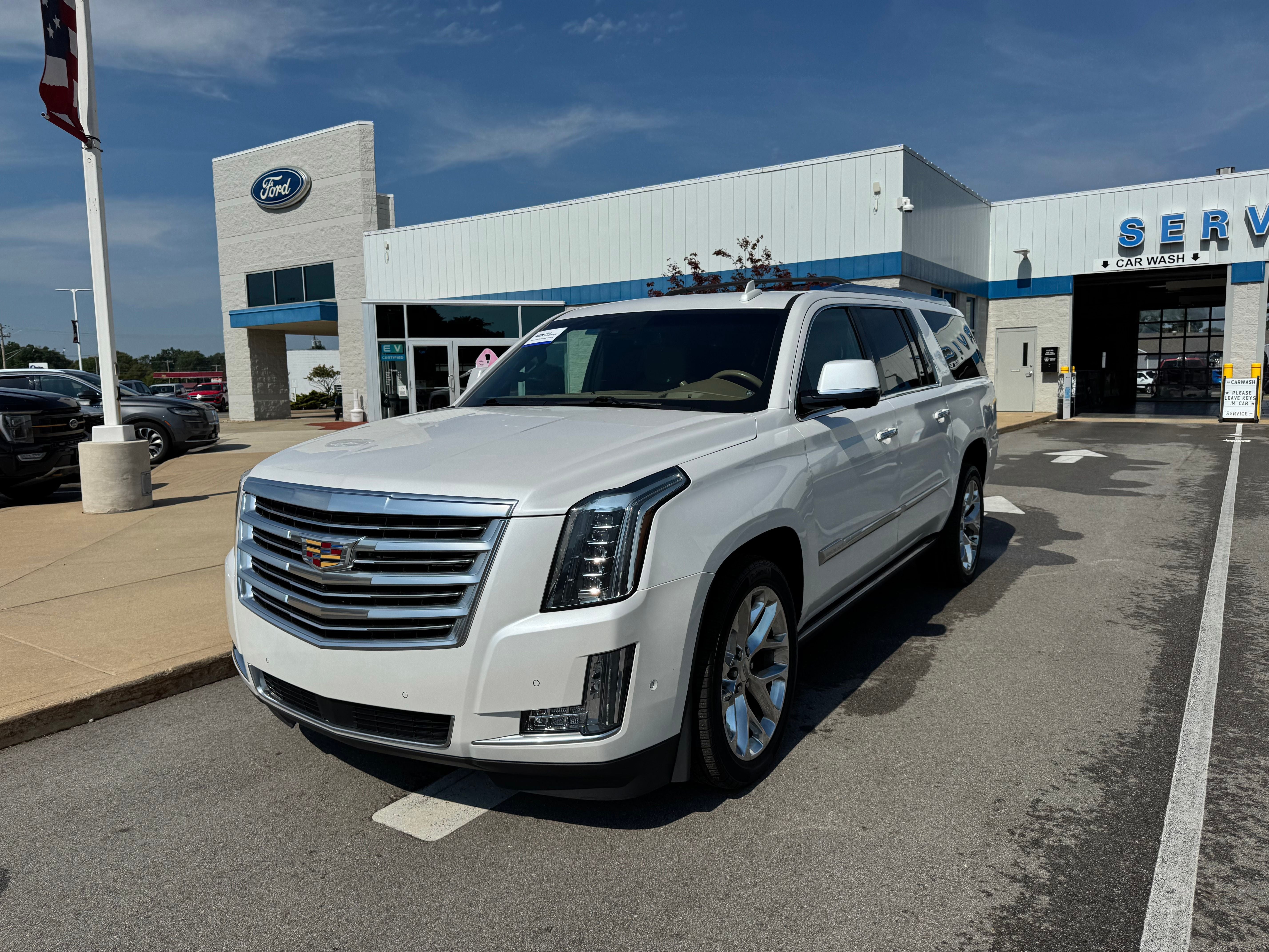 2018 Cadillac Escalade ESV Platinum Edition