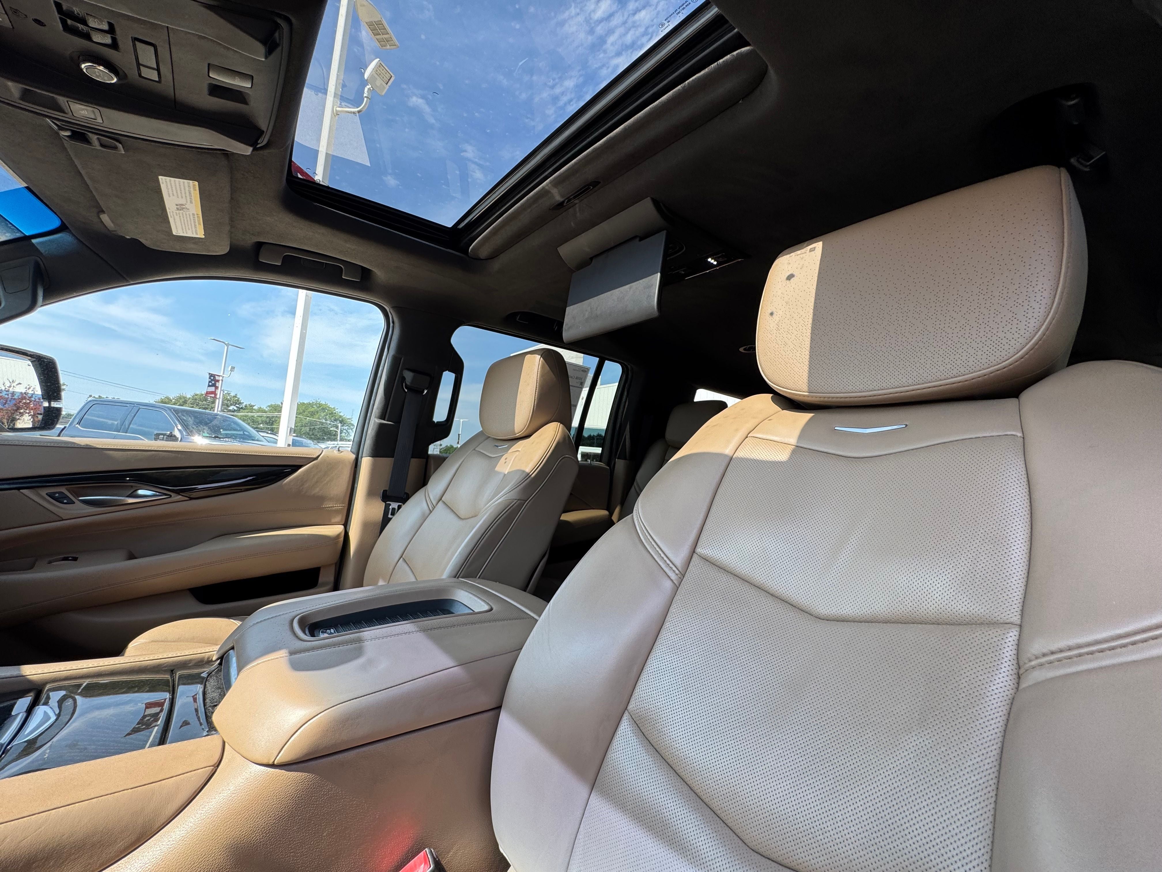 2018 Cadillac Escalade ESV Platinum Edition