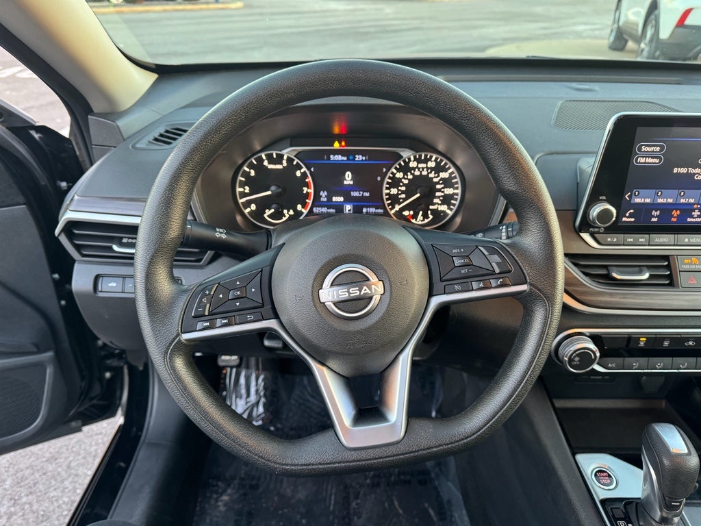 2024 Nissan Altima 2.5 SV FWD