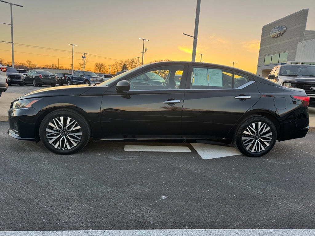 2024 Nissan Altima 2.5 SV FWD