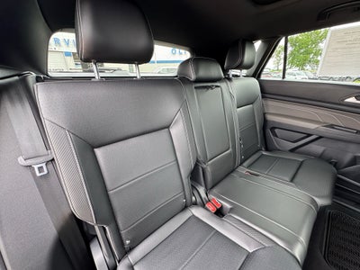2022 Volkswagen Atlas Cross Sport 3.6L V6 SE AWD