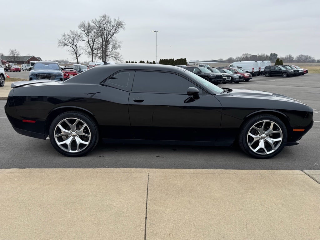 2015 Dodge Challenger SXT Plus RWD